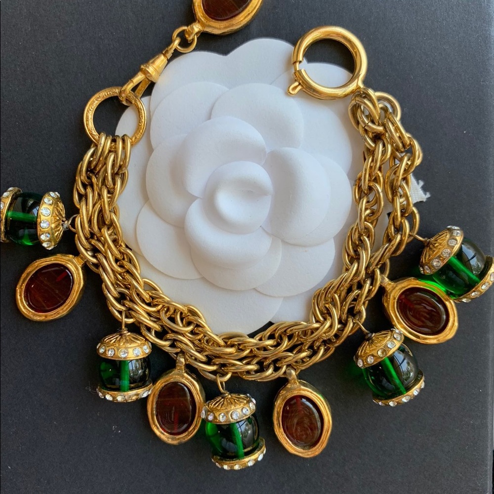 all sold Chanel vintage earrings and pin for sale - Picture 3 of 7